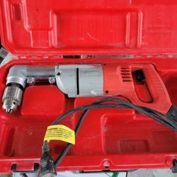 Milwaukee 7 Amp Corded 1/2 in. Corded Right-Angle Drill Kit with Hard Case. Retails $380 With Taxes!