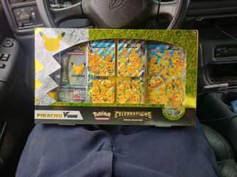 Celebrations, Pikachu V- Unjon9