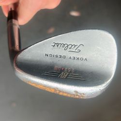 Titleist Vokey 52° wedge