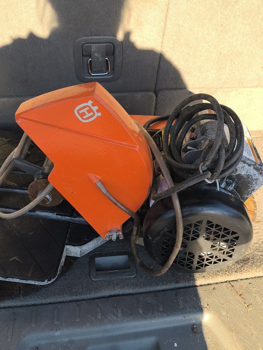 Tile Saw