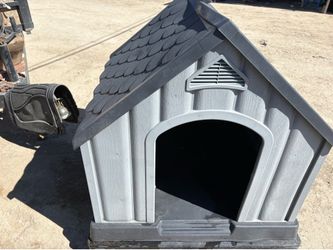 Dog house