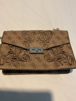 GUESS 1981 Women’s Vintage Faux Leather with Gold Chain straps