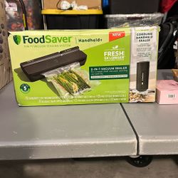 FoodSaver Cordless Handheld With Sealer-$70