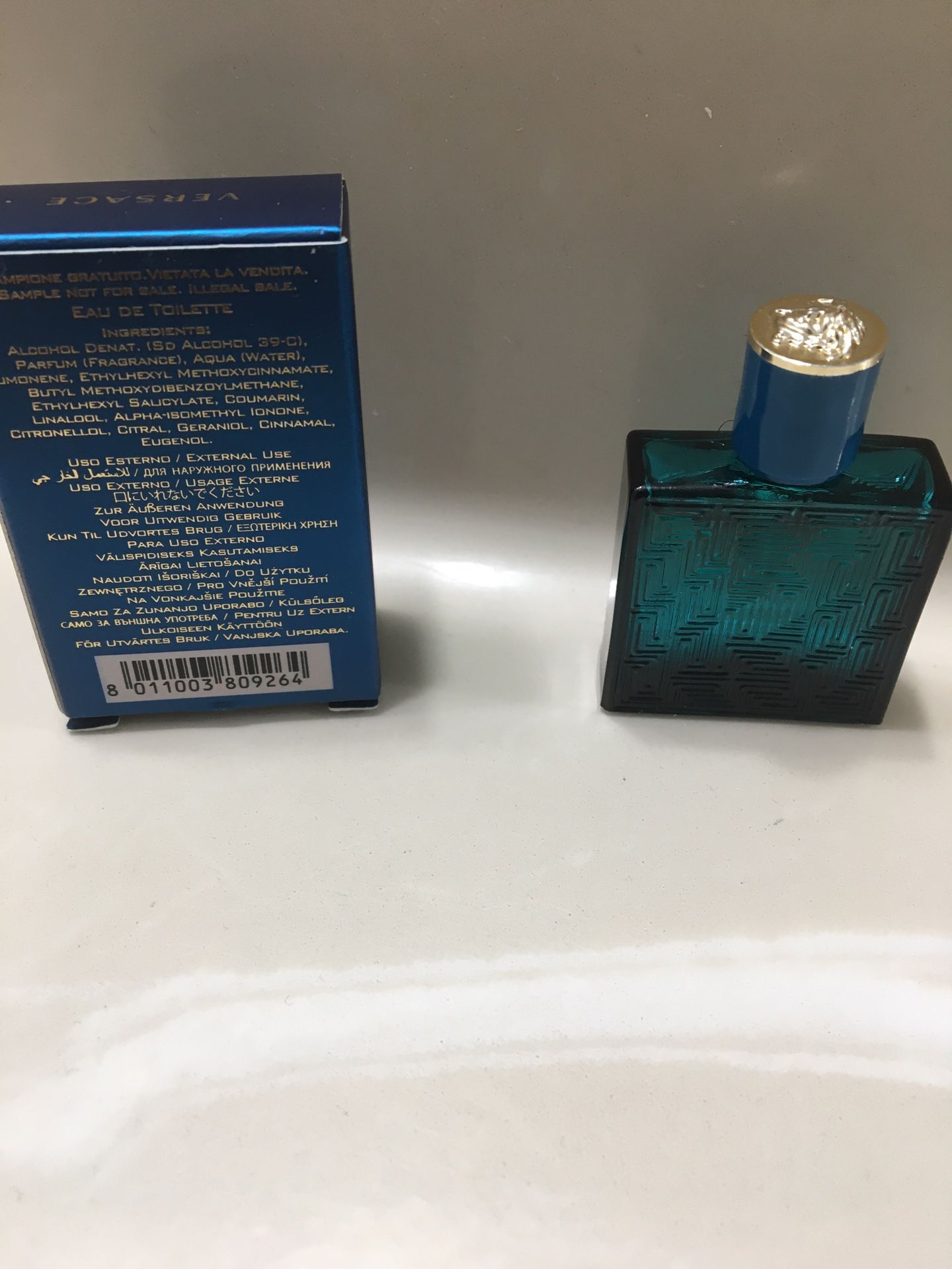 Versace Mens cologne (Mini)