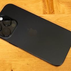 iPhone 16 Pro 