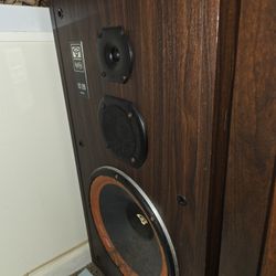 Cerwin -Vega VS-120 Vintage Speaker Cabinet Set