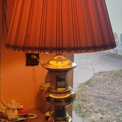 Kaeden Brass Lamp