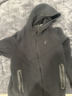 Nike tech black Medium/small