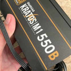 Non-modular 550w  Kratos PC PSU