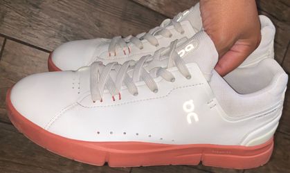 On cloud size 8.5 women