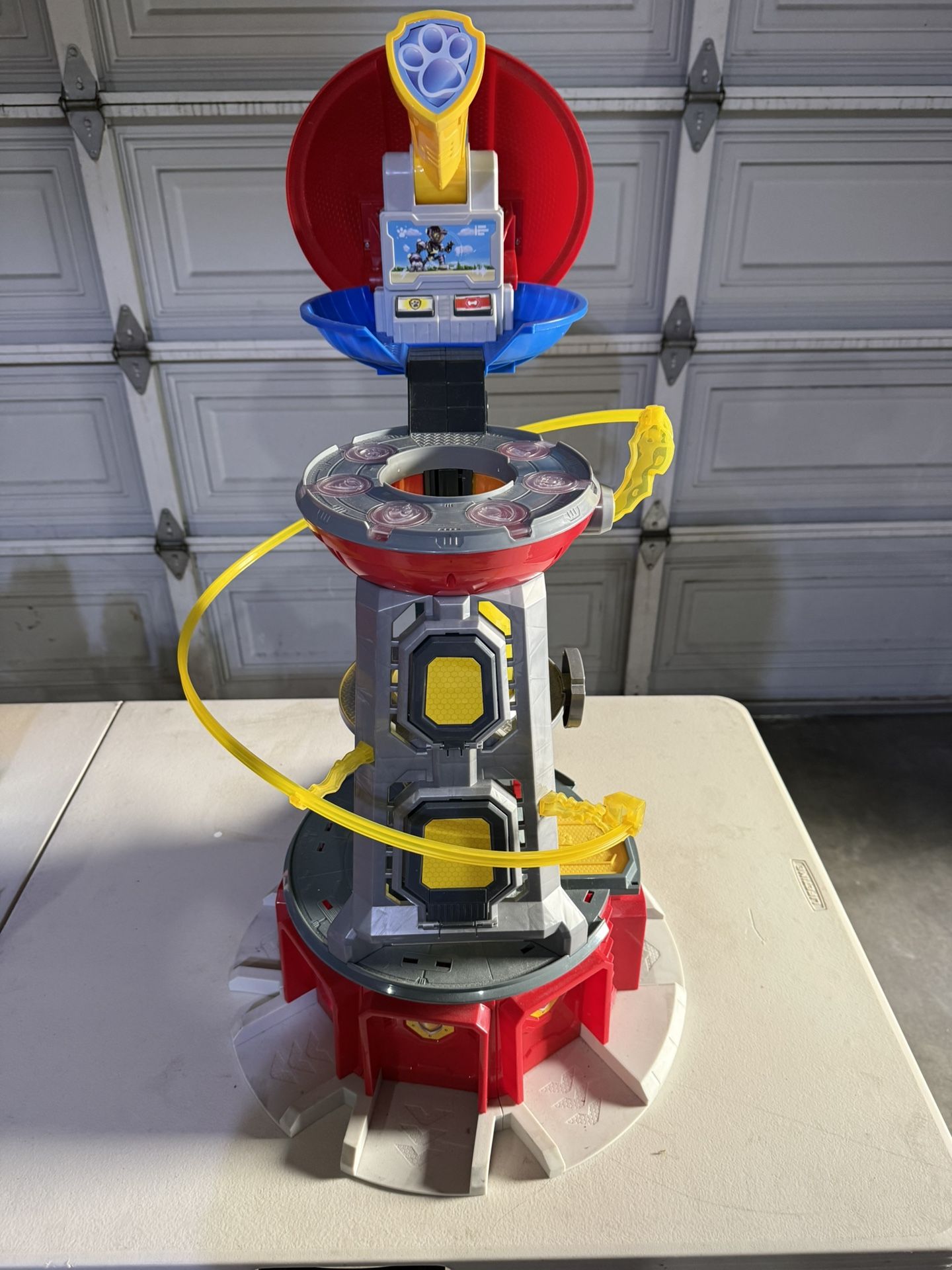 PAW Patrol Mighty Pups Super PAWs Lookout Tower Playset