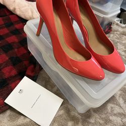 pink Coach size 8 heels like new