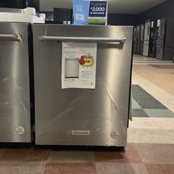 New Stainless Steel KitchenAid Dishwasher💢💢