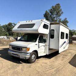 RV FORD 450 31FT W SLIDEOUT 