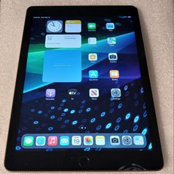 Apple..I Pad  Excellent  Condition $75