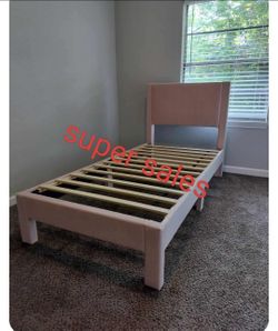 Twin size bed