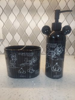 Disney Bathroom Soap dispenser set