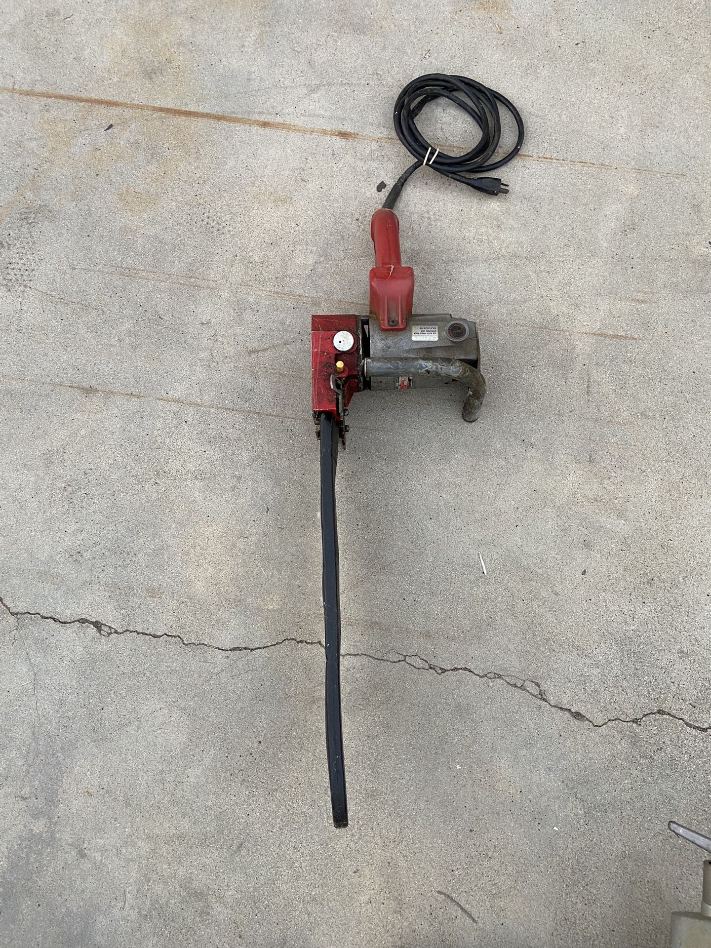 Electric Milwaukee Chainsaw