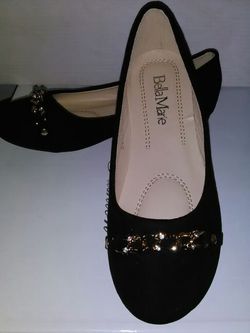 Girls flats shoes
