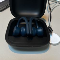 Powerbeats Pro Navy Blue (Right Not Working)