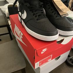 Size 9.5