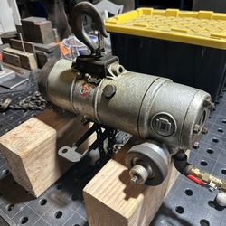 Gardner-Denver pneumatic chain hoist in good working condition.