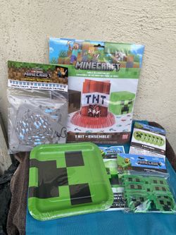 Minecraft Birthday Party Supplies Bundle