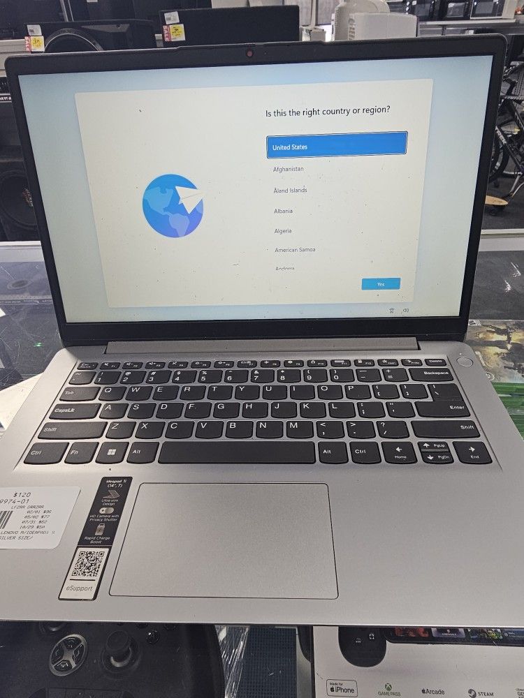 2022 Lenovo Laptop. ASK FOR RYAN. #4(contact info removed)-01