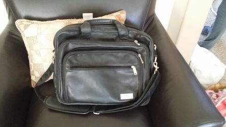 Messenger Work Business Black Genuine Leather Bag.