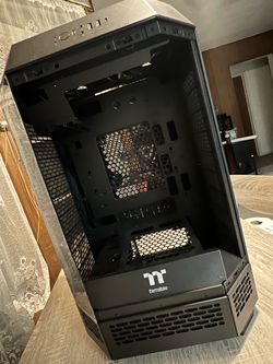 Thermaltake tower 300