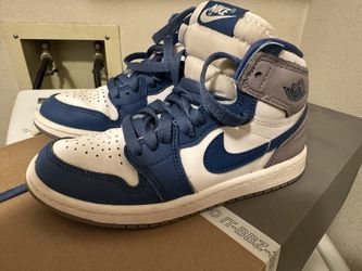 Jordan 1 True Blues Size 1 Kids 