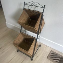 Collapsible  Wicker Basket Stand