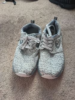 Nike Shoes (Sport Runners)