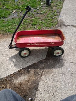 Vintage 28in Metal RADIO FLYER 9a Model. 