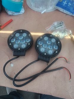 Round LED Light Pods 