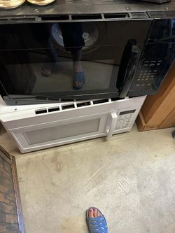 2 Microwave Oven