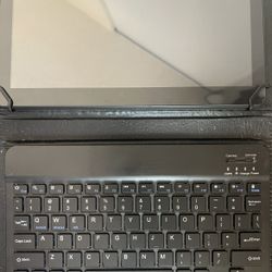 Tablet With Keyboard 