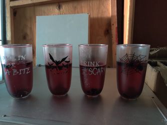 Set up for spooky drinking glasses