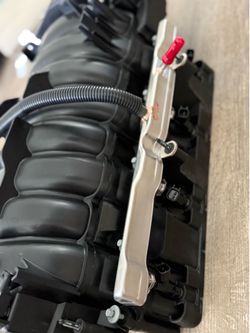 Complete Intake Manifold Brand New