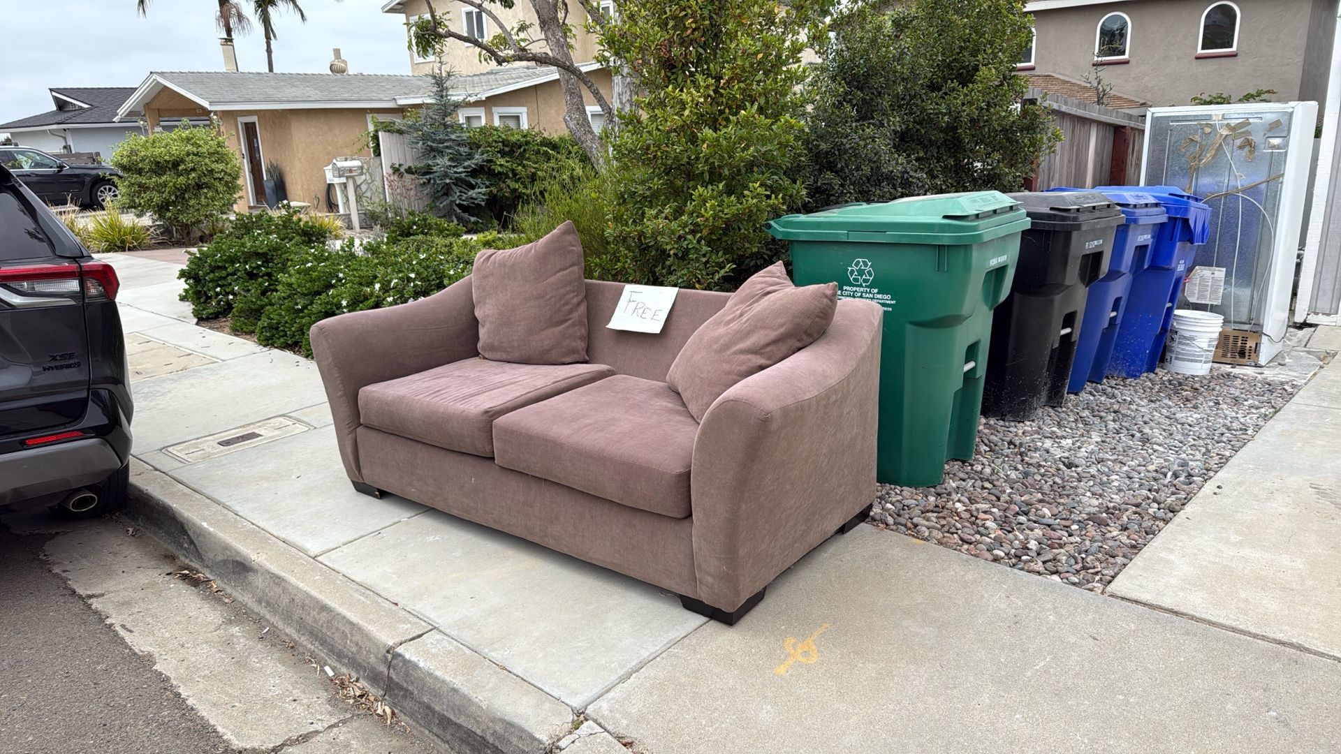 Free Couch