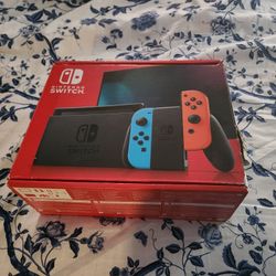Nintendo Switch V2 (Blue / Red Neon) - CIB
