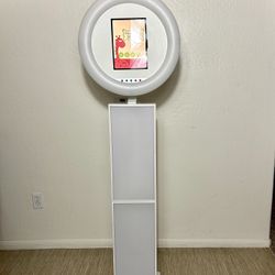 iPad Photo Booth – Ring Light Roamer + Extras | Great Condition