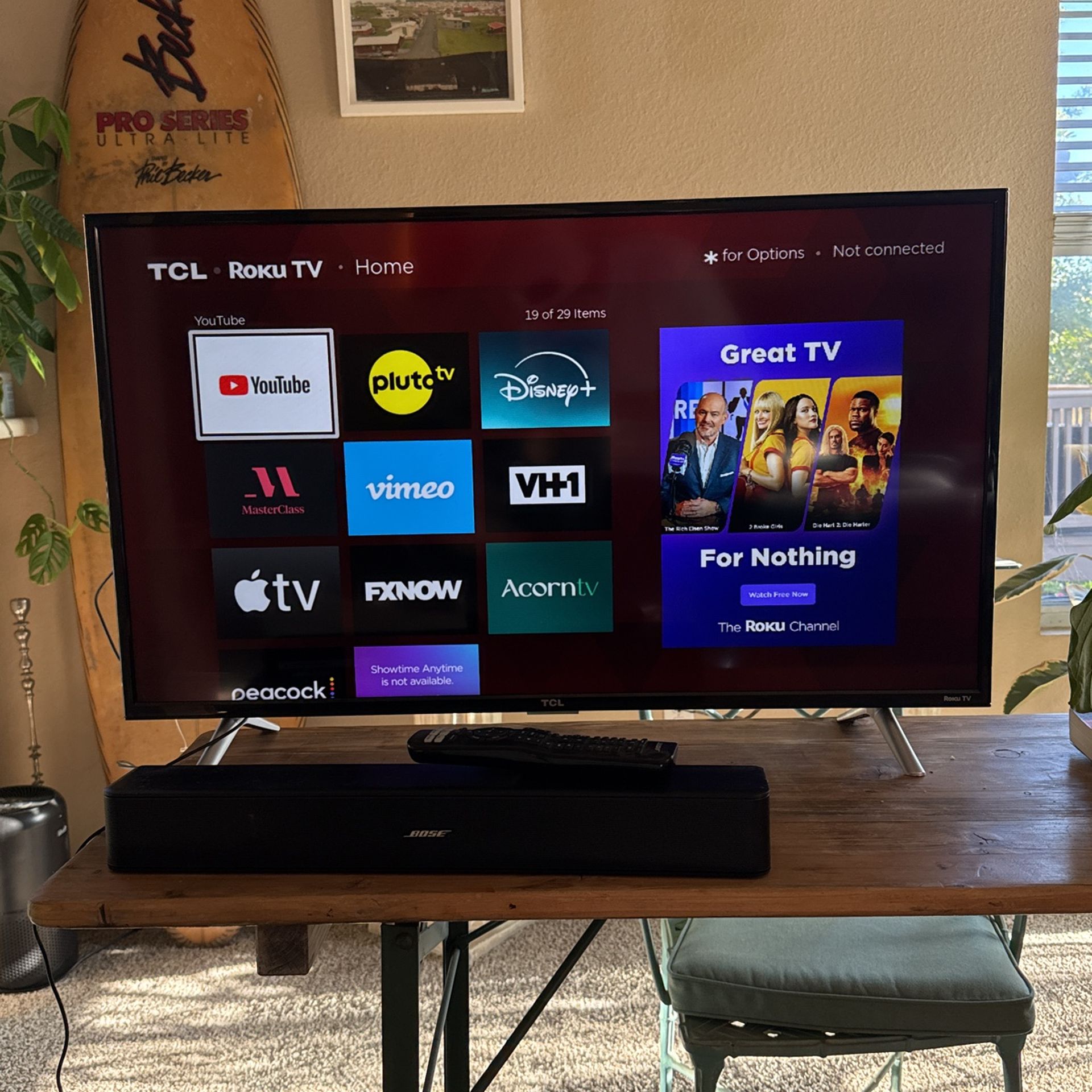 TCL 40in Roku TV with BOSE SOUNDBAR