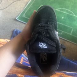 VANS SIZE 7.5 NO BOX