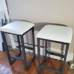 2 Metal Frame with comfy soft cushioned seat Stools (Very Sturdy)
13 x13 inches across, 24 inch Tall