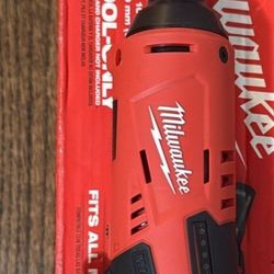 Milwaukee M12 12V Lithium-lon Cordless 3/8 in. Ratchet (Tool-Only)