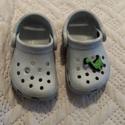 Crocs Size 4c