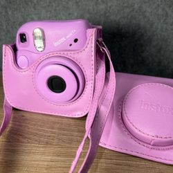 Fujifilm Instax Mini 7+ Instant Camera with Case