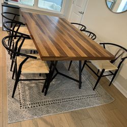 Table With 6 Chairs 