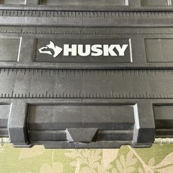Husky 37 in. 50 Gallon Rolling utility tool chest storage.